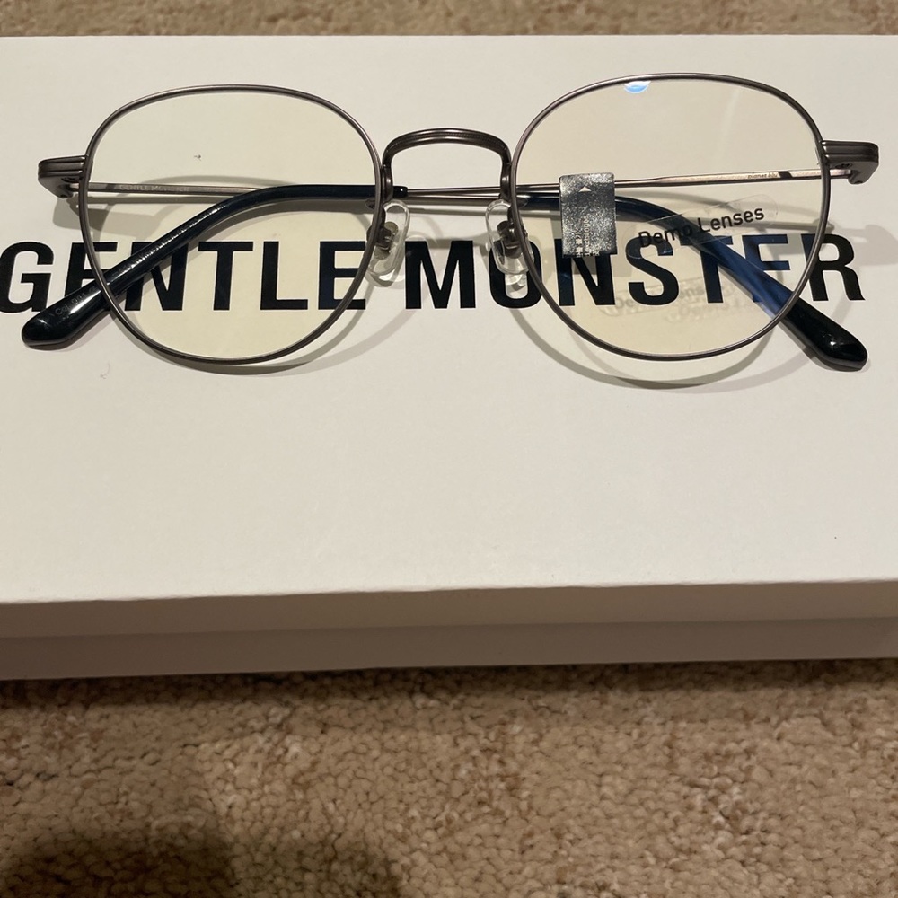 GENTLE MONSTER GLASSES ( with no prescription)